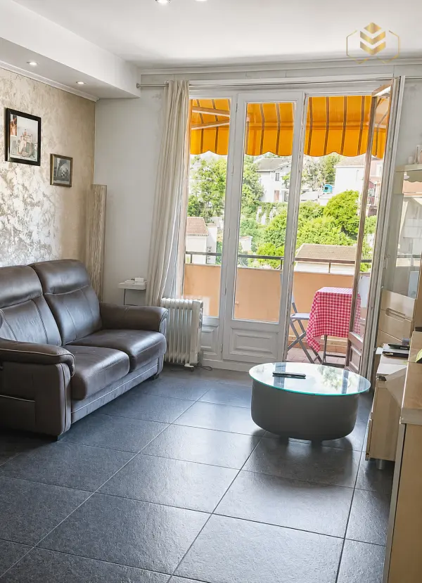 Menton 06500 – Vente appartement 3&nbsp;pièces 2&nbsp;chambres