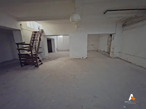 Marseille 13005 – Vente local