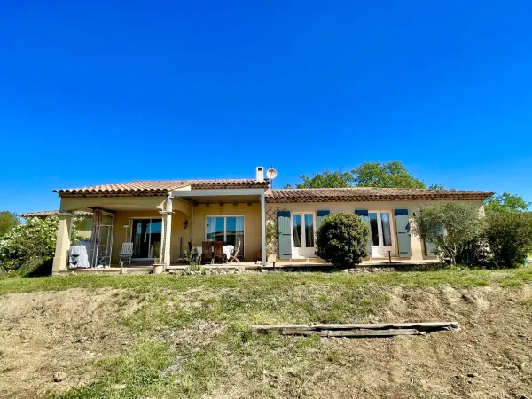 Bagnols-en-Forêt 83600 – Vente maison/villa 4&nbsp;pièces 3&nbsp;chambres