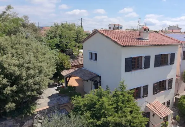 Grasse 06130 – Vente maison/villa 5&nbsp;pièces 4&nbsp;chambres