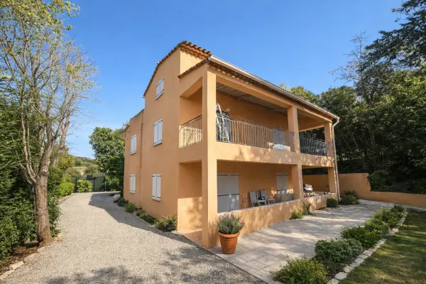 Grasse 06130 – Vente maison/villa 5&nbsp;pièces 4&nbsp;chambres