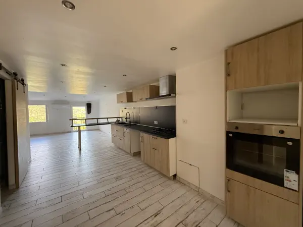 Saint-Laurent-de-Cerdans 66260 – Location maison/villa 6&nbsp;pièces 5&nbsp;chambres