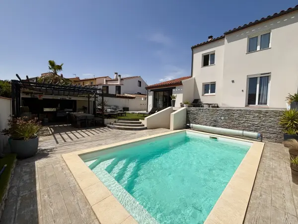 Villeneuve-de-la-Raho 66180 – Vente maison/villa 6&nbsp;pièces 4&nbsp;chambres