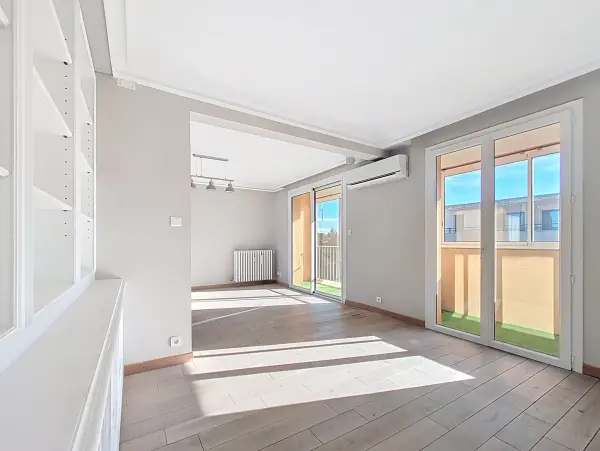 Villeneuve-lès-Avignon 30400 – Vente appartement 4&nbsp;pièces 3&nbsp;chambres