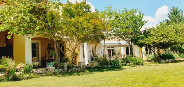 Uzès 30700 – Vente maison/villa 8&nbsp;pièces 5&nbsp;chambres