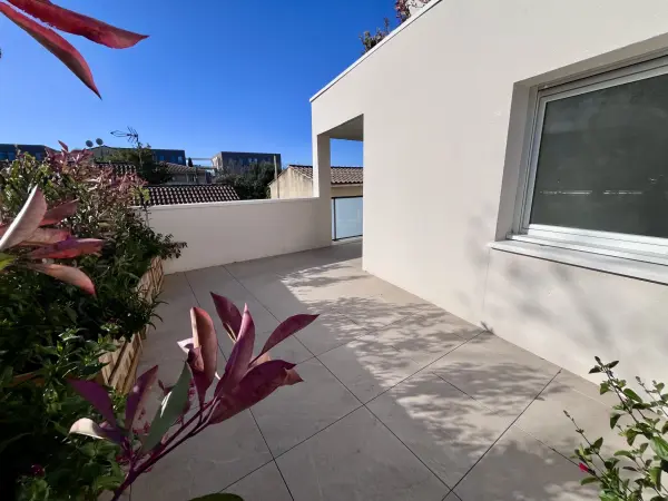 Nîmes 30900 – Location appartement 3&nbsp;pièces 2&nbsp;chambres
