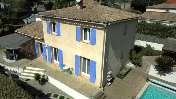 SAINT RAPHAEL 83700 – Vente maison/villa 6&nbsp;pièces 4&nbsp;chambres