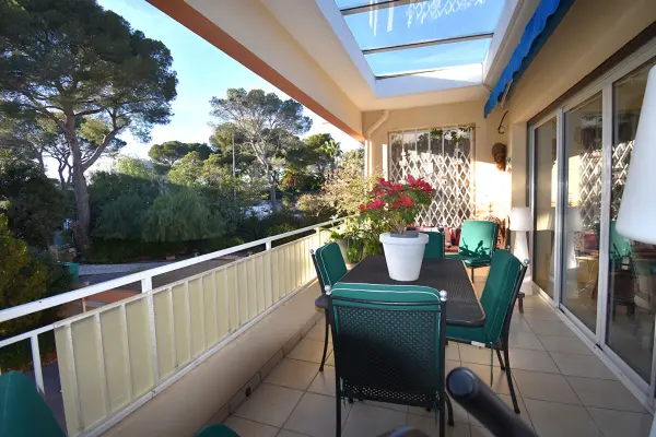 SAINT RAPHAEL 83700 – Vente appartement 4&nbsp;pièces 2&nbsp;chambres