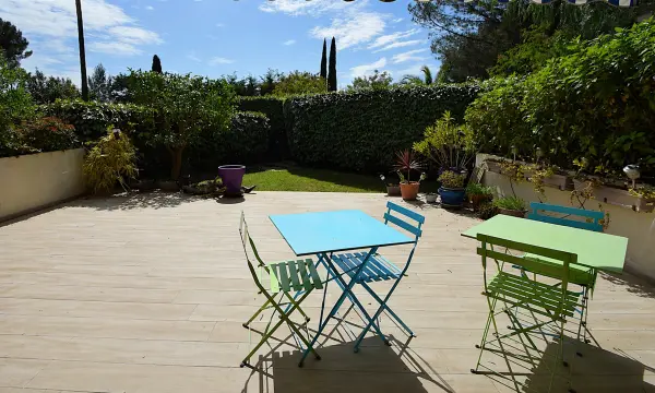 SAINT RAPHAEL 83700 – Vente appartement 3&nbsp;pièces 2&nbsp;chambres