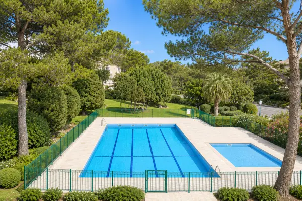 SAINT RAPHAEL 83700 – Vente appartement 2&nbsp;pièces 1&nbsp;chambre