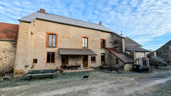 Sennevoy-le-Bas 89160 – Vente maison/villa 11&nbsp;pièces 8&nbsp;chambres