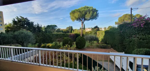 Le Cannet 06110 – Vente appartement 3&nbsp;pièces 2&nbsp;chambres