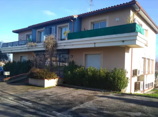 L&rsquo;Isle-Jourdain 32600 – Location local
