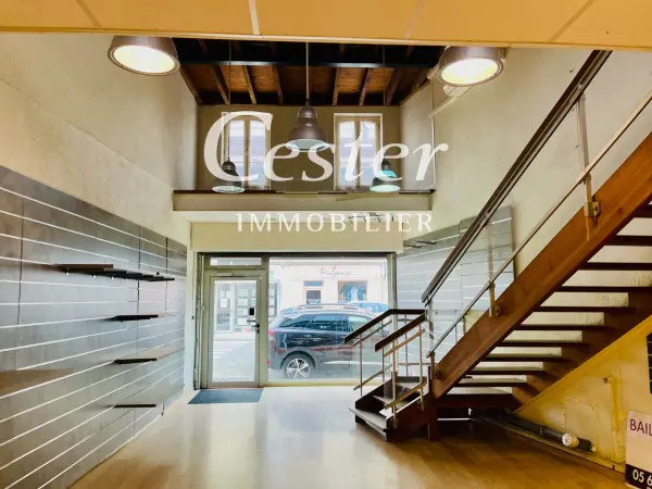 L&rsquo;Isle-Jourdain 32600 – Location local