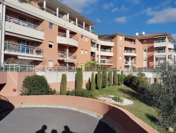 Grasse 06130 – Vente appartement 3&nbsp;pièces 2&nbsp;chambres