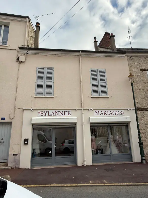 Étampes 91150 – Location local