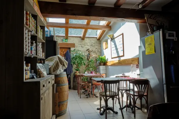 Étampes 91150 – Vente fonds de commerce boutique 2&nbsp;pièces