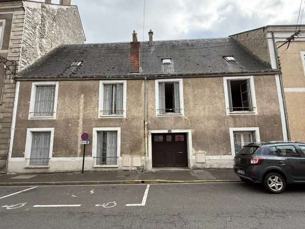 Étampes 91150 – Vente immeuble 10&nbsp;pièces