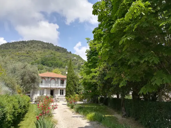 Lucéram 06440 – Vente maison/villa 6&nbsp;pièces 4&nbsp;chambres