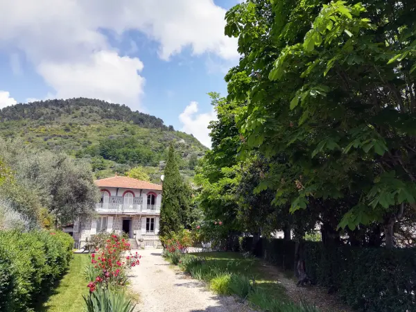 Lucéram 06440 – Vente maison/villa 6&nbsp;pièces 4&nbsp;chambres