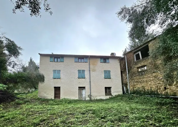 Berre-les-Alpes 06390 – Vente maison/villa 4&nbsp;pièces 2&nbsp;chambres