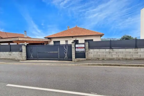 Saint-Genest-Lerpt 42530 – Vente maison/villa 3&nbsp;pièces 2&nbsp;chambres