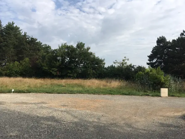 Fontcouverte 17100 – Vente terrain