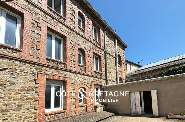 Saint-Brieuc 22000 – Vente de prestige immeuble 10&nbsp;pièces 3&nbsp;chambres