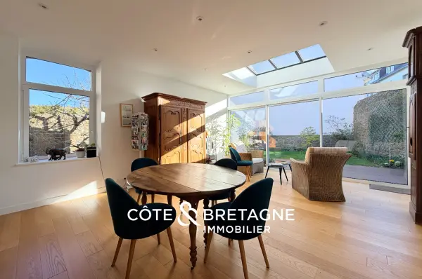 Saint-Brieuc 22000 – Vente maison/villa 8&nbsp;pièces 6&nbsp;chambres
