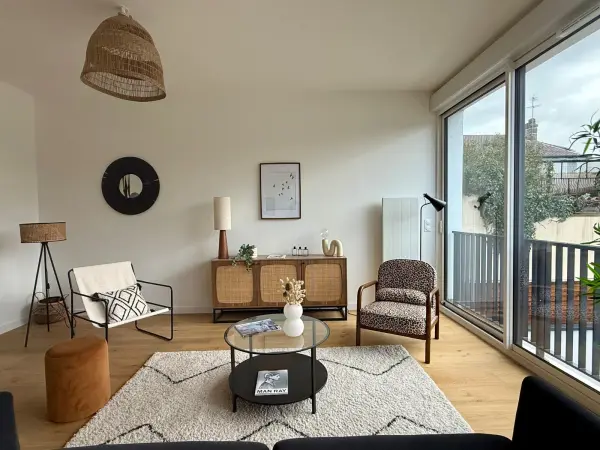 Bordeaux 33000 – Vente appartement 4&nbsp;pièces 3&nbsp;chambres