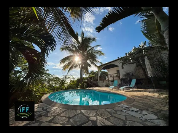 Saint-Paul 97460 – Vente maison/villa 5&nbsp;pièces 4&nbsp;chambres