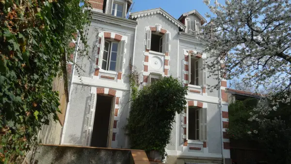 Tarbes 65000 – Vente de prestige maison/villa 11&nbsp;pièces 9&nbsp;chambres