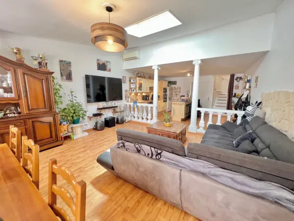 Fréjus 83600 – Vente appartement 3&nbsp;pièces 2&nbsp;chambres