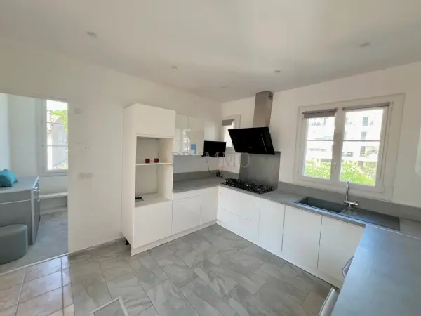 Fréjus 83600 – Vente appartement 3&nbsp;pièces 2&nbsp;chambres