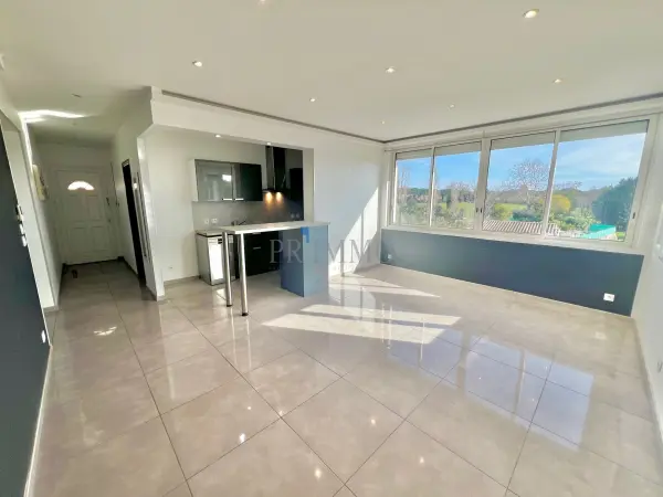 Fréjus 83600 – Vente appartement 3&nbsp;pièces 3&nbsp;chambres