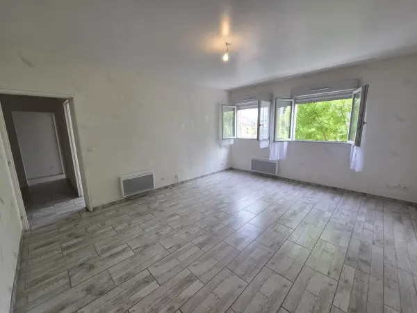 Charleville-Mézières 08000 – Vente appartement 3&nbsp;pièces 2&nbsp;chambres