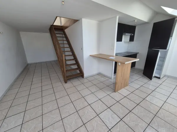 Charleville-Mézières 08000 – Location appartement 3&nbsp;pièces 2&nbsp;chambres