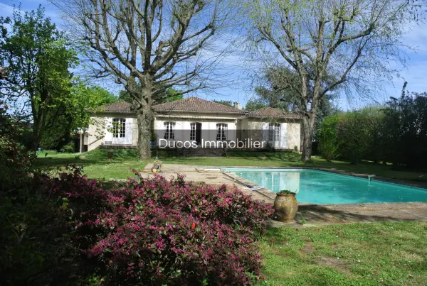 Marmande 47200 – Vente maison/villa 8&nbsp;pièces 6&nbsp;chambres