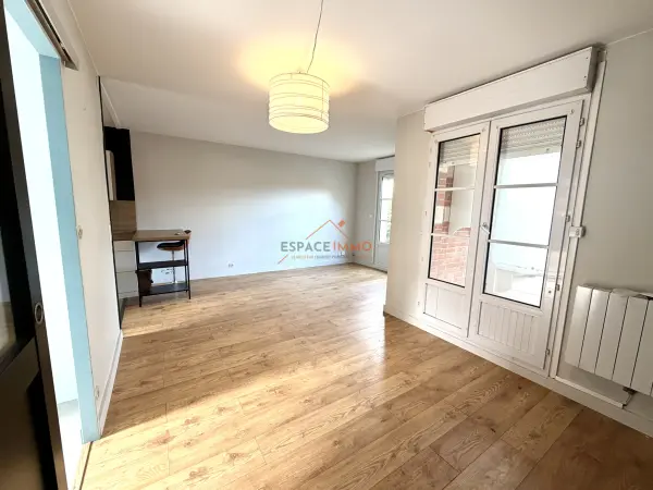 Lille 59800 – Location appartement 2&nbsp;pièces 1&nbsp;chambre