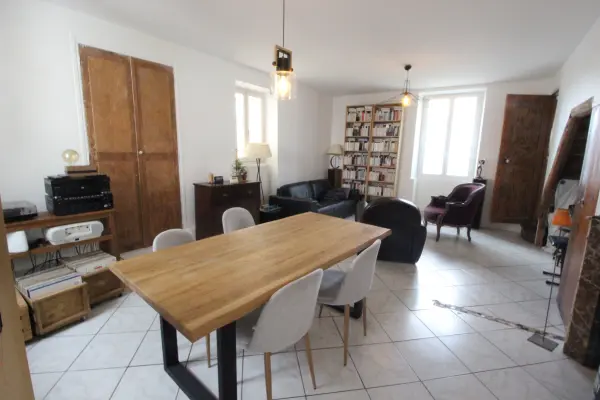Périgny 94520 – Vente appartement 5&nbsp;pièces 3&nbsp;chambres