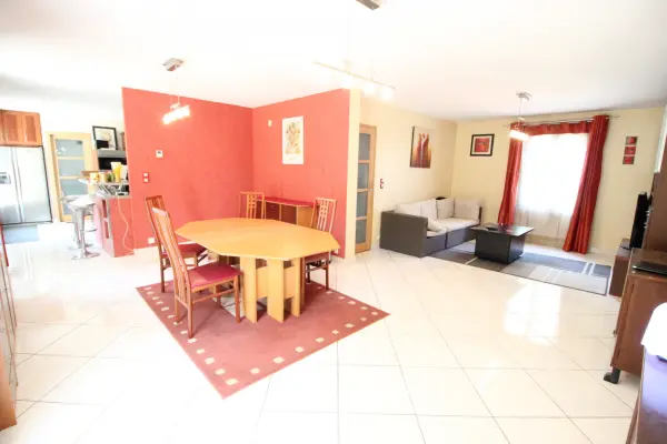Mandres-les-Roses 94520 – Vente maison/villa 7&nbsp;pièces 5&nbsp;chambres
