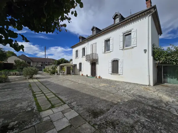 Tarbes 65000 – Vente maison/villa 7&nbsp;pièces 4&nbsp;chambres