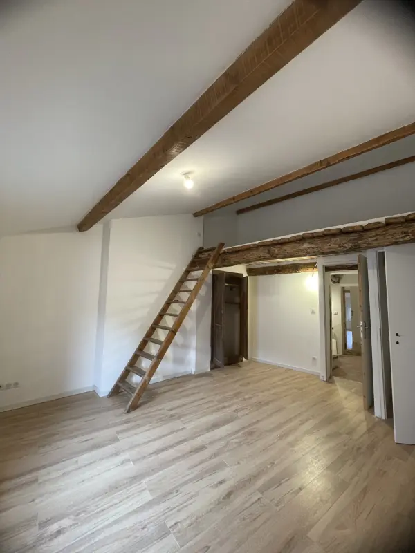 Cotignac 83570 – Vente appartement 4&nbsp;pièces 2&nbsp;chambres
