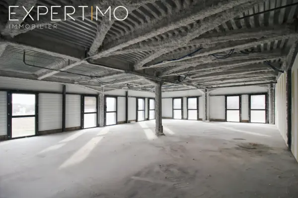 Peyruis 04310 – Vente local