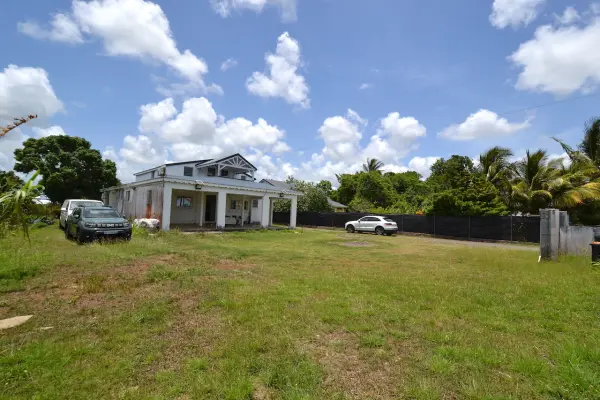 Les Abymes 97139 – Vente maison/villa 6&nbsp;pièces 4&nbsp;chambres