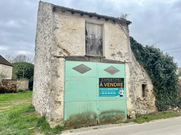 Faremoutiers 77515 – Vente parking/box