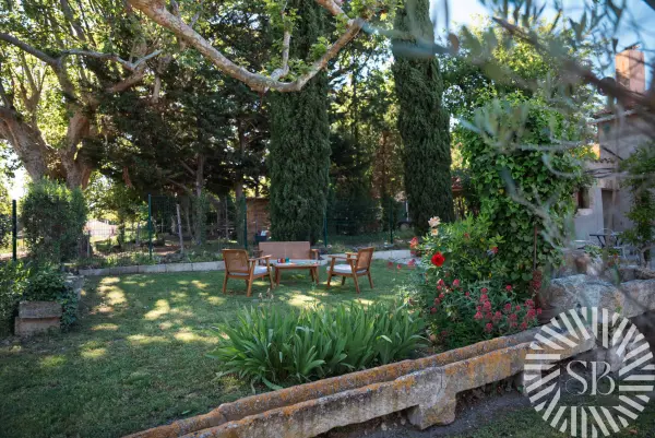 Noves 13550 – Vente maison/villa 8&nbsp;pièces 5&nbsp;chambres