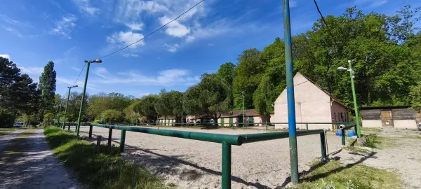 Taverny 95150 – Vente inconnu