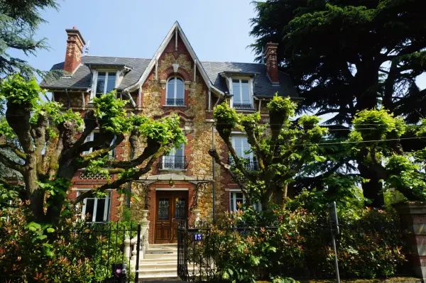 Eaubonne 95600 – Vente de prestige maison/villa 8&nbsp;pièces 6&nbsp;chambres