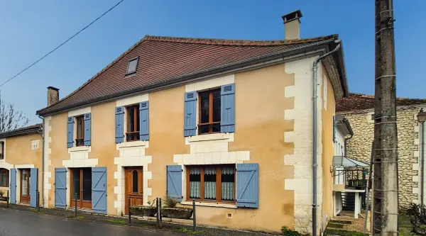 Saint-Méard-de-Drône 24600 – Vente maison/villa 9&nbsp;pièces 3&nbsp;chambres